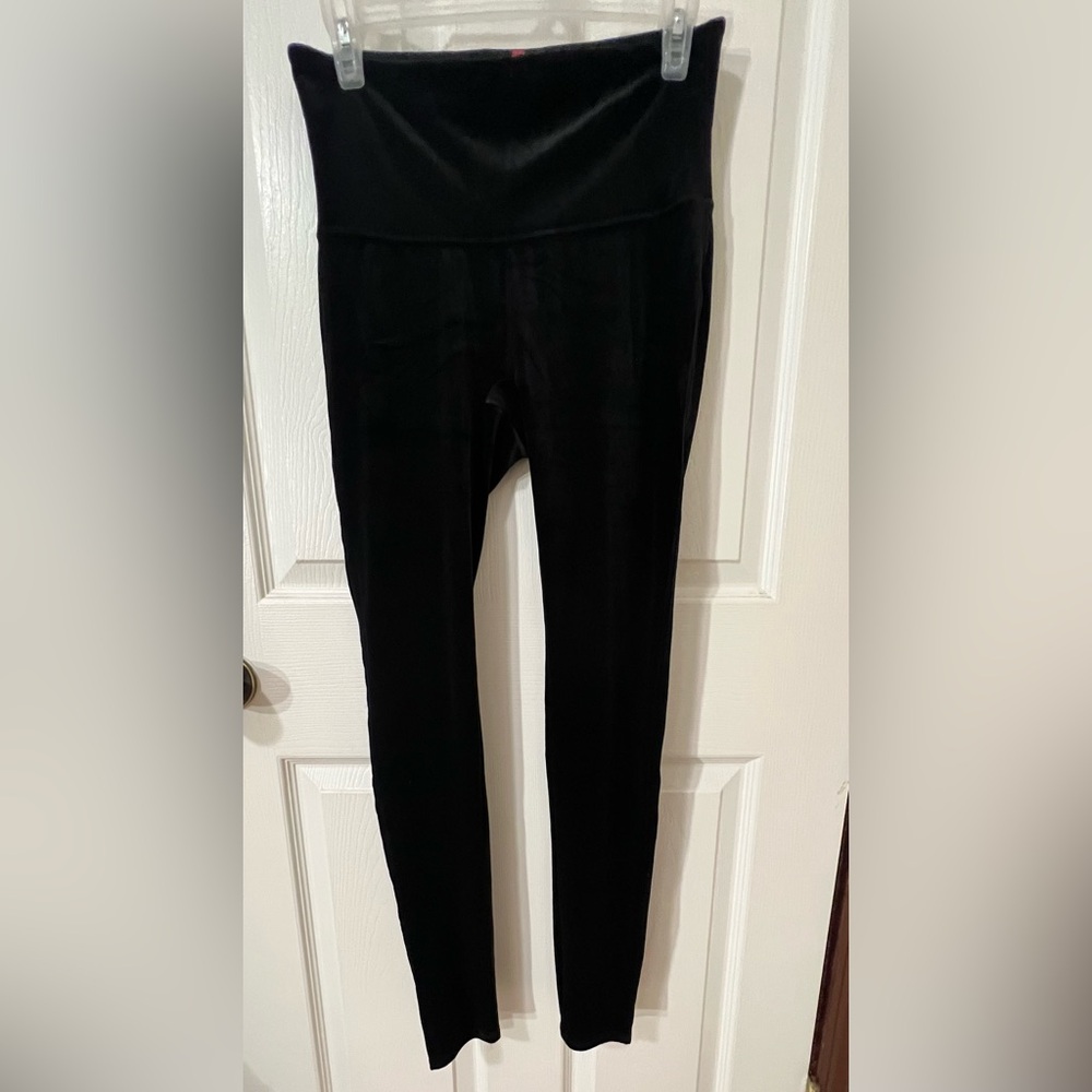 SPANX Velvet Leggings